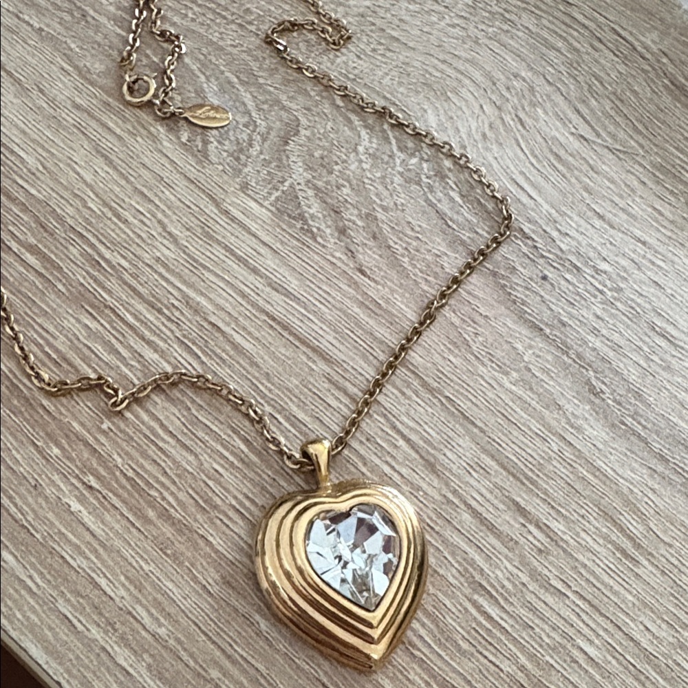 Vintage Luminess crystal look heart, necklace, gold tone